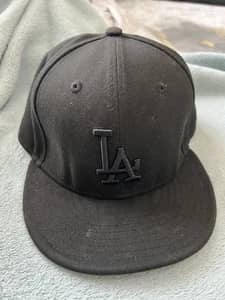 New Era LA Dodgers 59FIFTY Fitted Hat 7 3/8 Black on Black MLB Baseball Cap